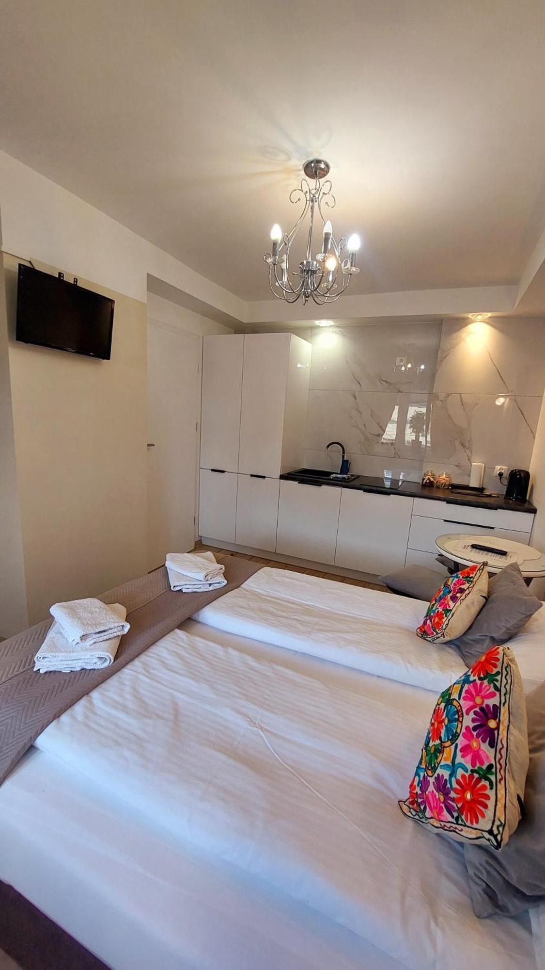 Apartamenty Biala Perla 우스트론 외부 사진